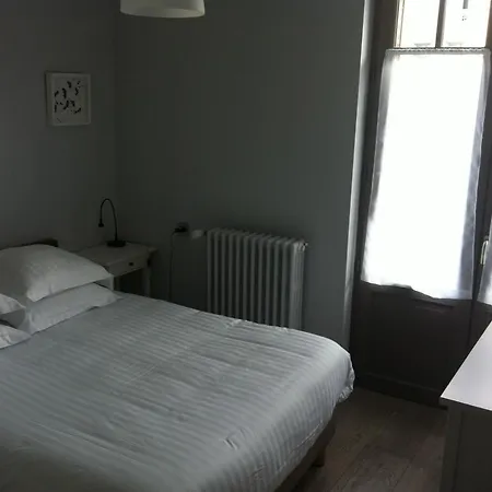 Residencia アパートホテル ヴィシー