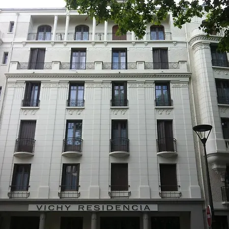 Residencia 3*